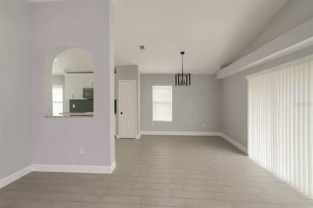 For Rent: $2,700 (3 beds, 2 baths, 1246 Square Feet)