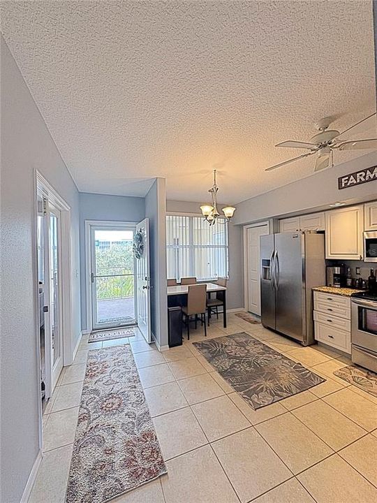 For Rent: $2,495 (3 beds, 2 baths, 1575 Square Feet)