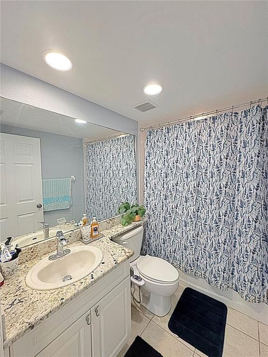 For Rent: $2,495 (3 beds, 2 baths, 1575 Square Feet)