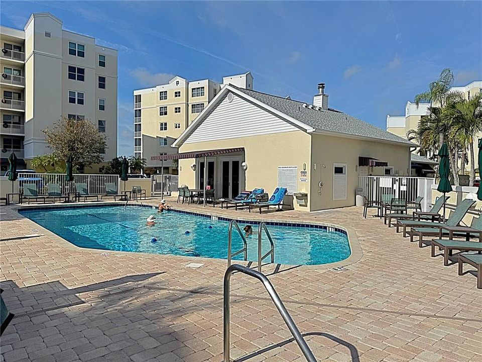 For Rent: $2,495 (3 beds, 2 baths, 1575 Square Feet)