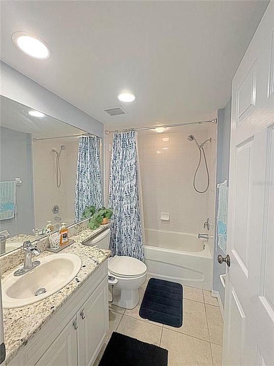 For Rent: $2,495 (3 beds, 2 baths, 1575 Square Feet)