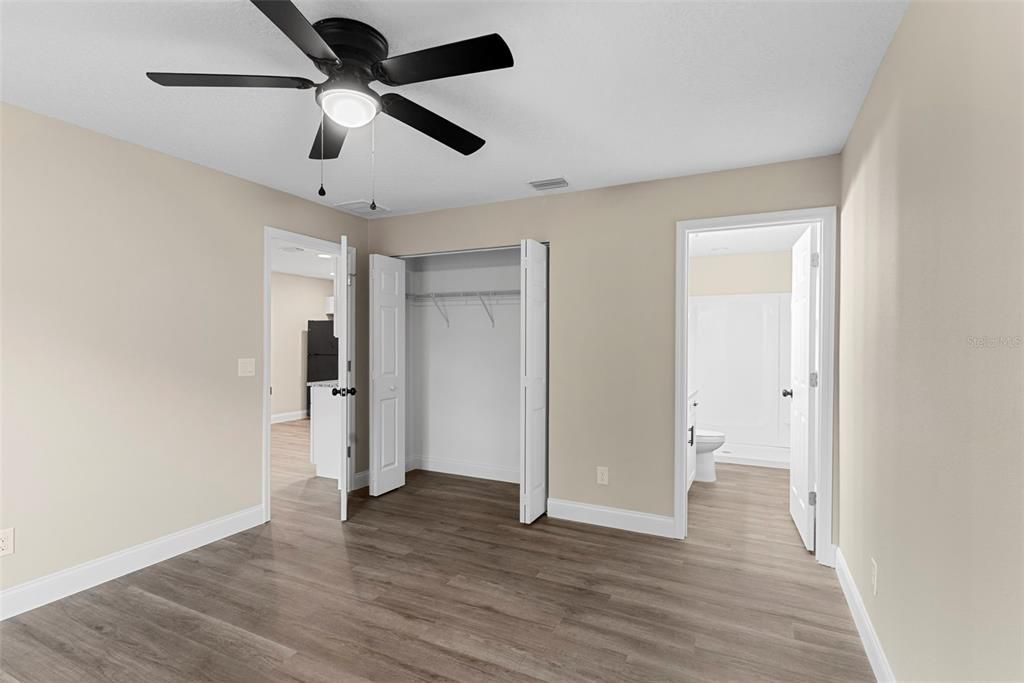 For Rent: $1,800 (3 beds, 2 baths, 2150 Square Feet)