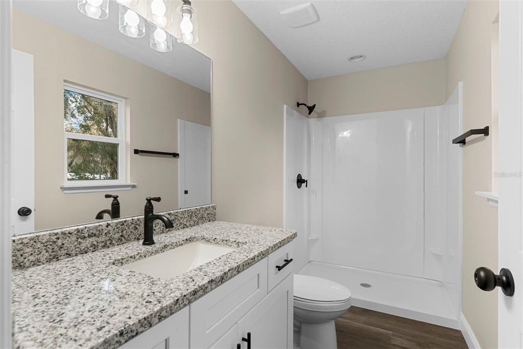 For Rent: $1,800 (3 beds, 2 baths, 2150 Square Feet)