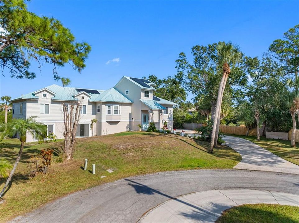 На продажу: $1,295,000 (4 спален, 4 ванн, 3503 Квадратных фут)