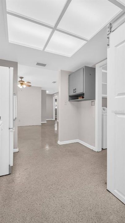 出租: $2,450 (2 贝兹, 2 浴室, 1332 平方英尺)