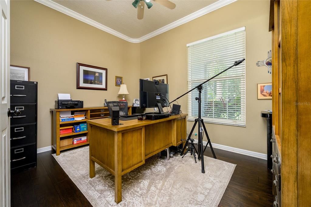 For Sale: $750,000 (4 beds, 3 baths, 2789 Square Feet)