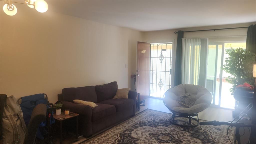 В аренду: $1,500 (1 спален, 1 ванн, 750 Квадратных фут)