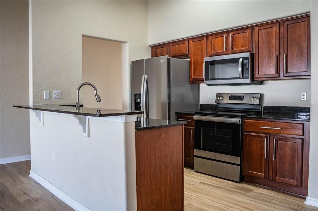 В аренду: $1,995 (3 спален, 2 ванн, 1510 Квадратных фут)