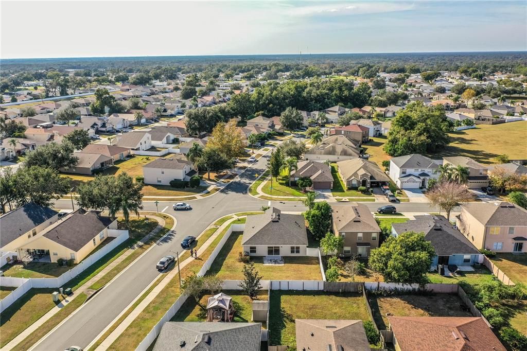 В аренду: $1,995 (3 спален, 2 ванн, 1510 Квадратных фут)