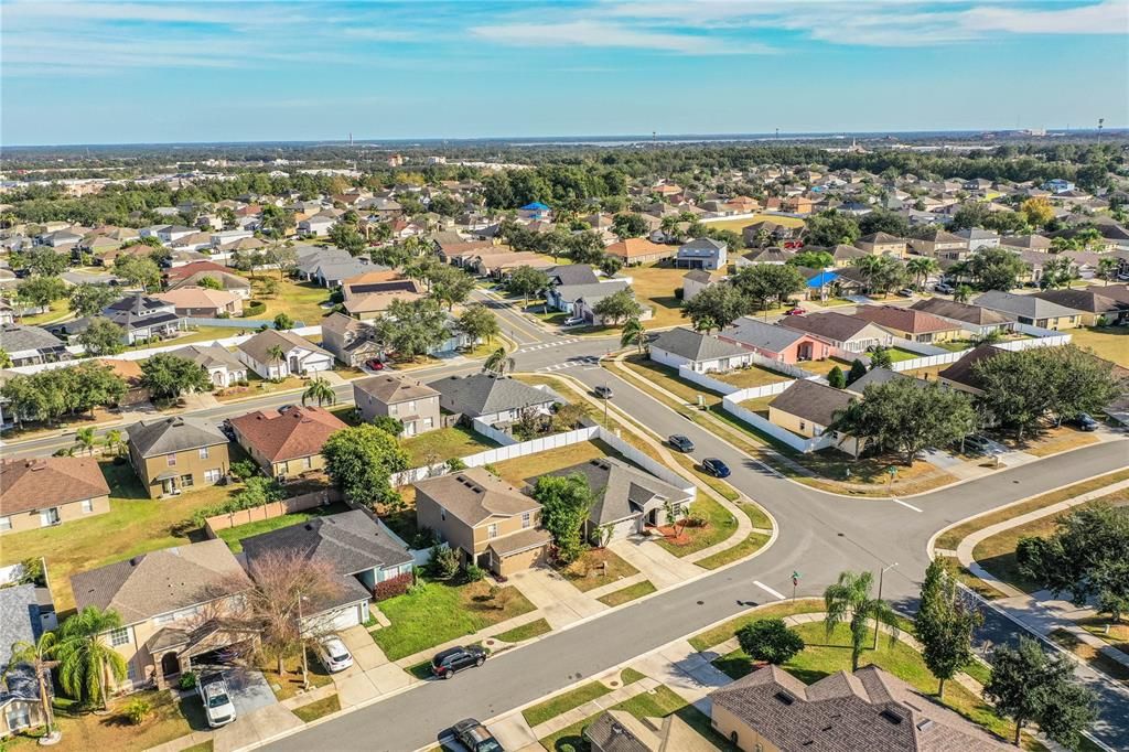 В аренду: $1,995 (3 спален, 2 ванн, 1510 Квадратных фут)