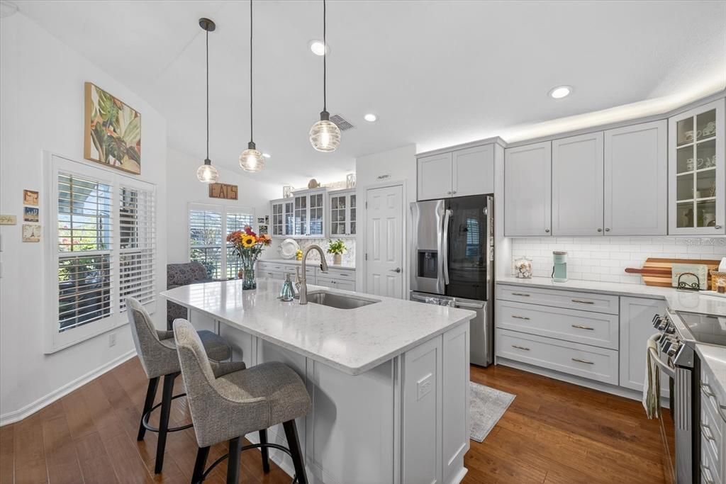 For Sale: $445,900 (3 beds, 2 baths, 1884 Square Feet)