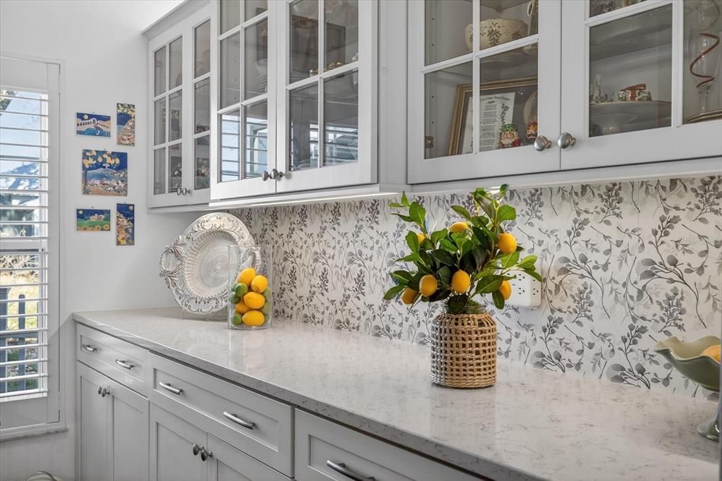 For Sale: $445,900 (3 beds, 2 baths, 1884 Square Feet)