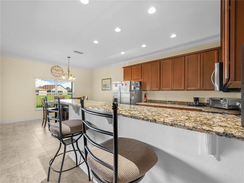 For Sale: $355,000 (2 beds, 2 baths, 1677 Square Feet)