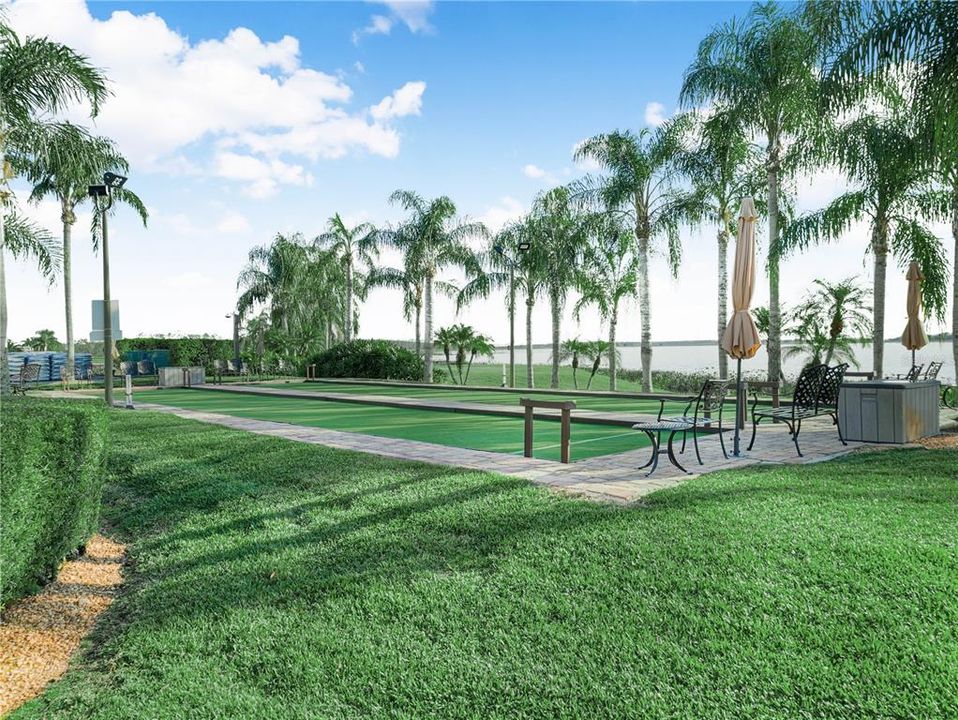 For Sale: $355,000 (2 beds, 2 baths, 1677 Square Feet)