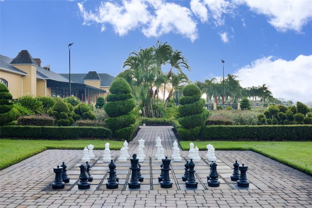 For Sale: $355,000 (2 beds, 2 baths, 1677 Square Feet)