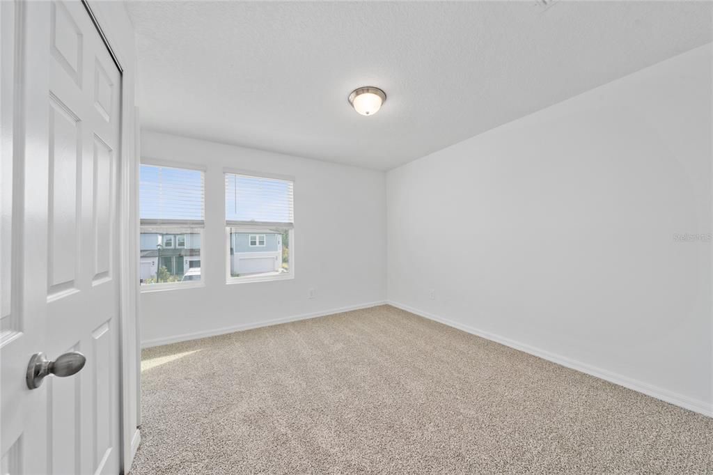 出租: $2,450 (3 贝兹, 2 浴室, 1808 平方英尺)