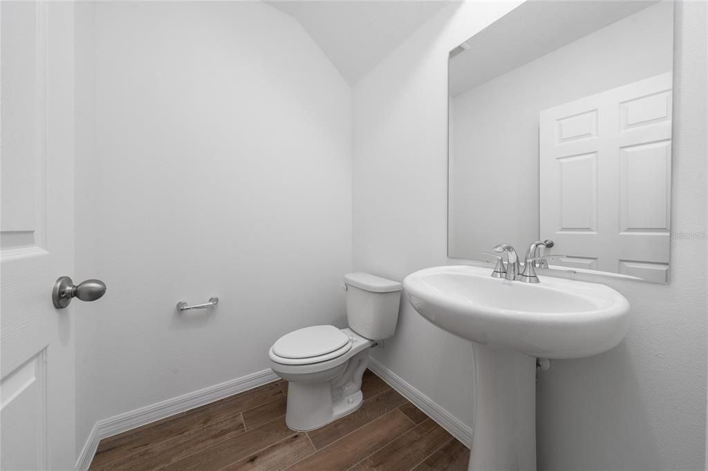 出租: $2,450 (3 贝兹, 2 浴室, 1808 平方英尺)