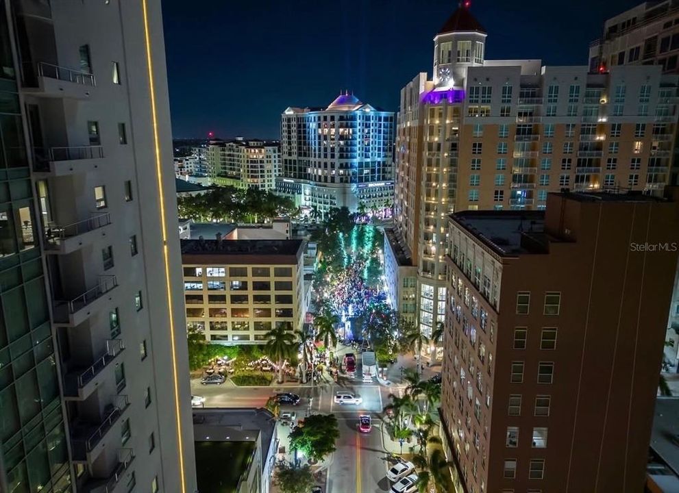 For Rent: $2,300 (2 beds, 2 baths, 1055 Square Feet)