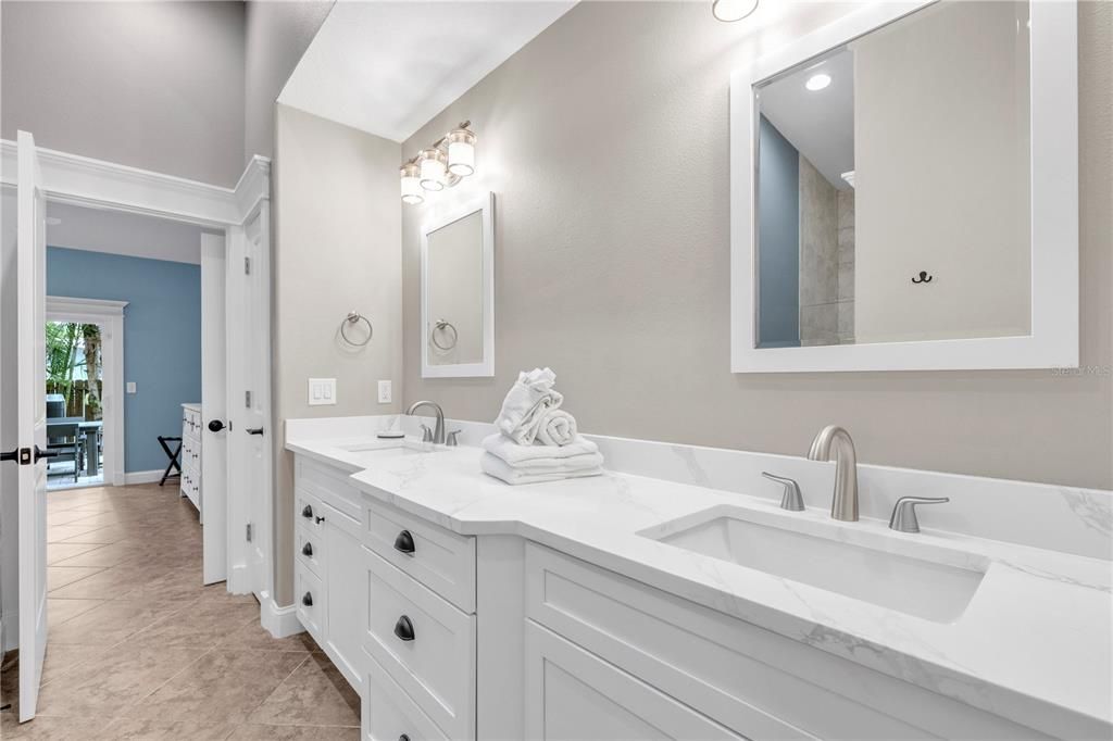 For Sale: $1,450,000 (3 beds, 2 baths, 1552 Square Feet)