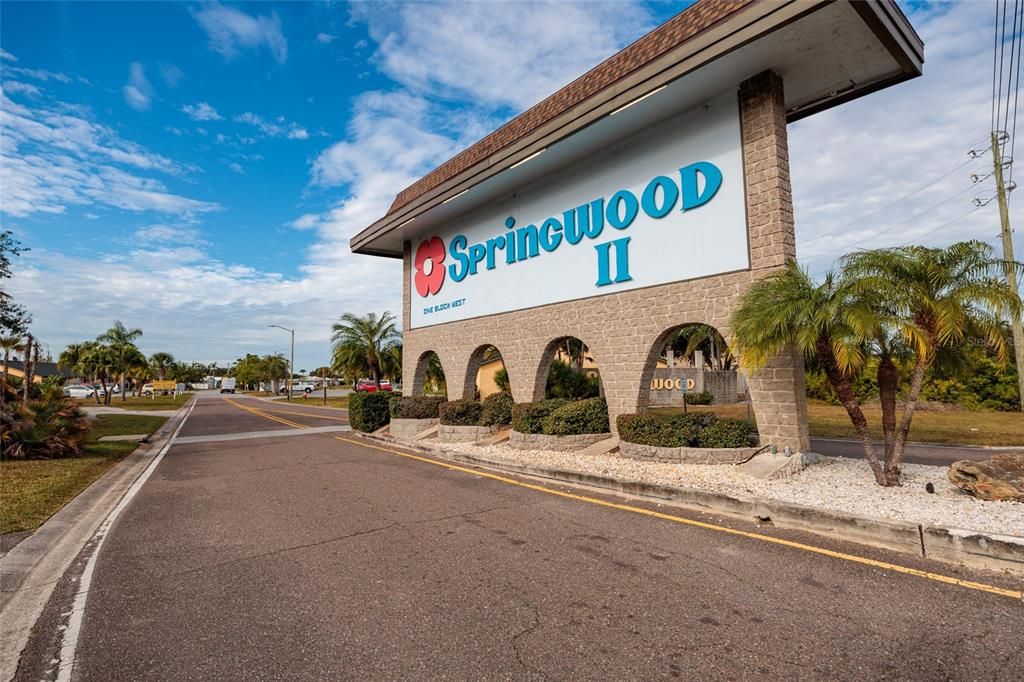 For Sale: $169,900 (2 beds, 1 baths, 1085 Square Feet)