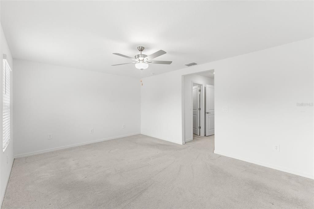 待售: $295,000 (3 贝兹, 2 浴室, 1634 平方英尺)