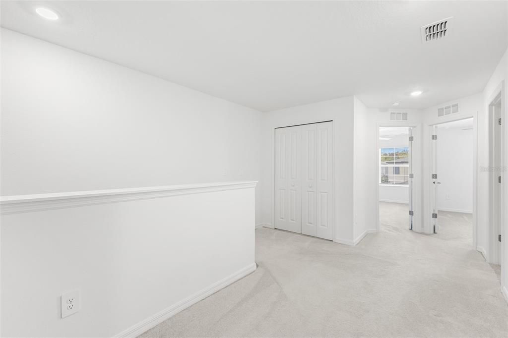 待售: $295,000 (3 贝兹, 2 浴室, 1634 平方英尺)