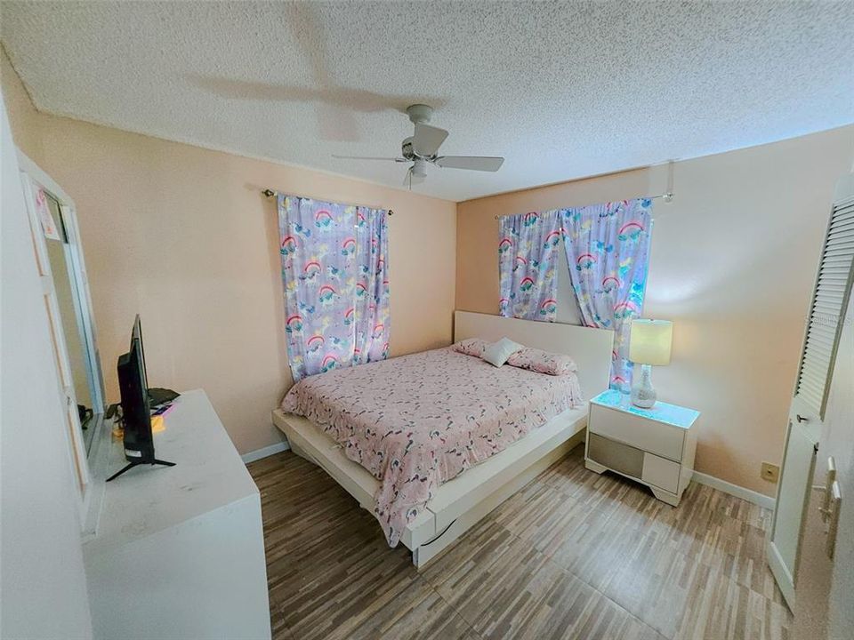 En Venta: $225,000 (3 camas, 2 baños, 1659 Pies cuadrados)