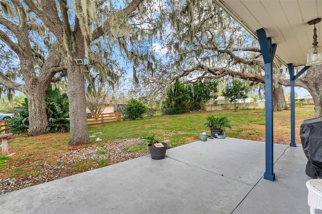 На продажу: $379,000 (3 спален, 2 ванн, 1762 Квадратных фут)