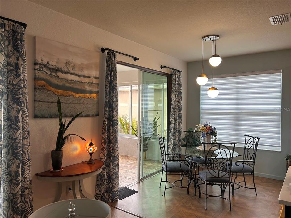 出租: $2,500 (3 贝兹, 2 浴室, 1736 平方英尺)