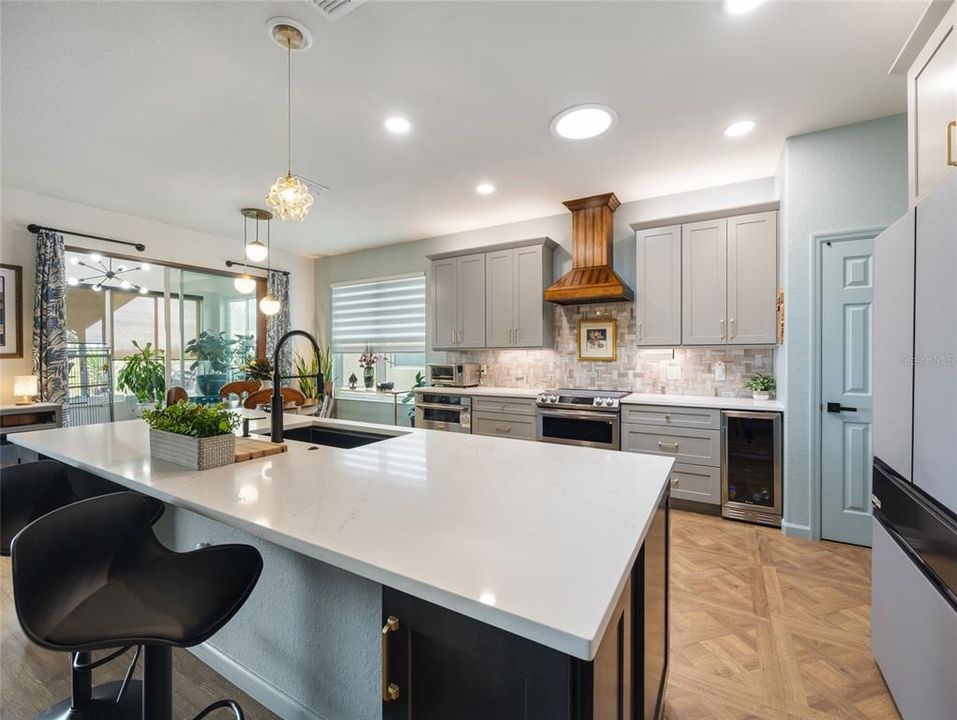 出租: $2,500 (3 贝兹, 2 浴室, 1736 平方英尺)