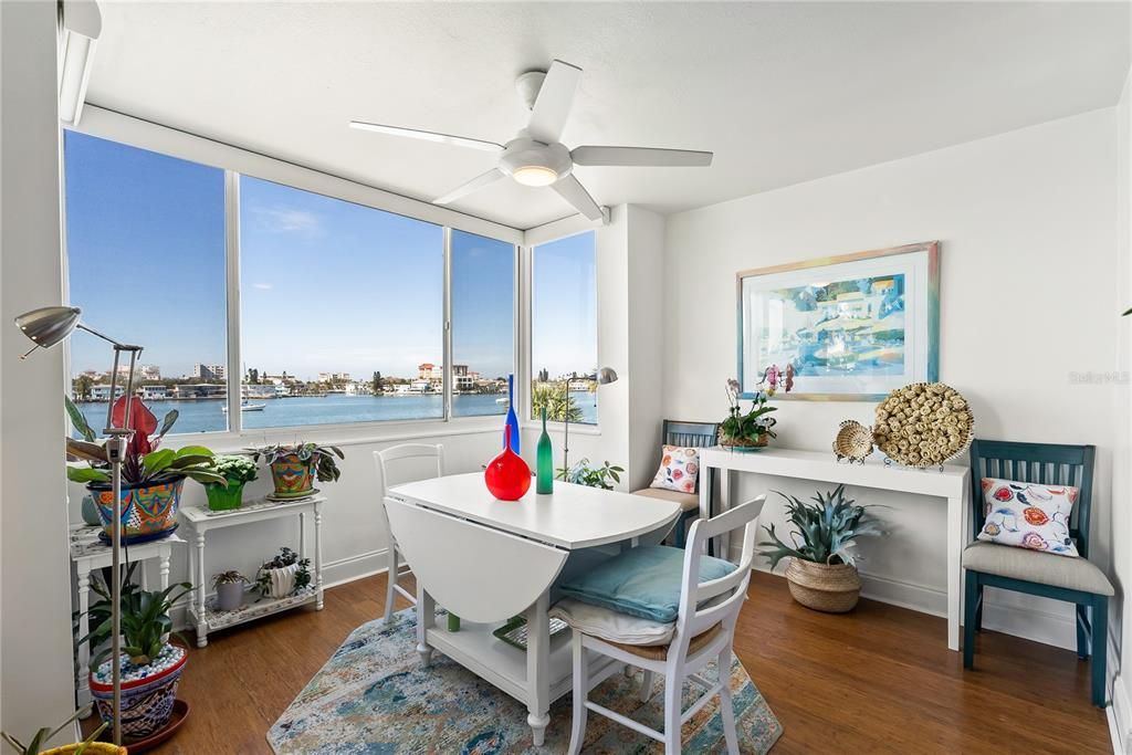 出租: $2,700 (2 贝兹, 2 浴室, 1335 平方英尺)