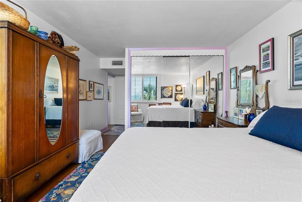 出租: $2,700 (2 贝兹, 2 浴室, 1335 平方英尺)