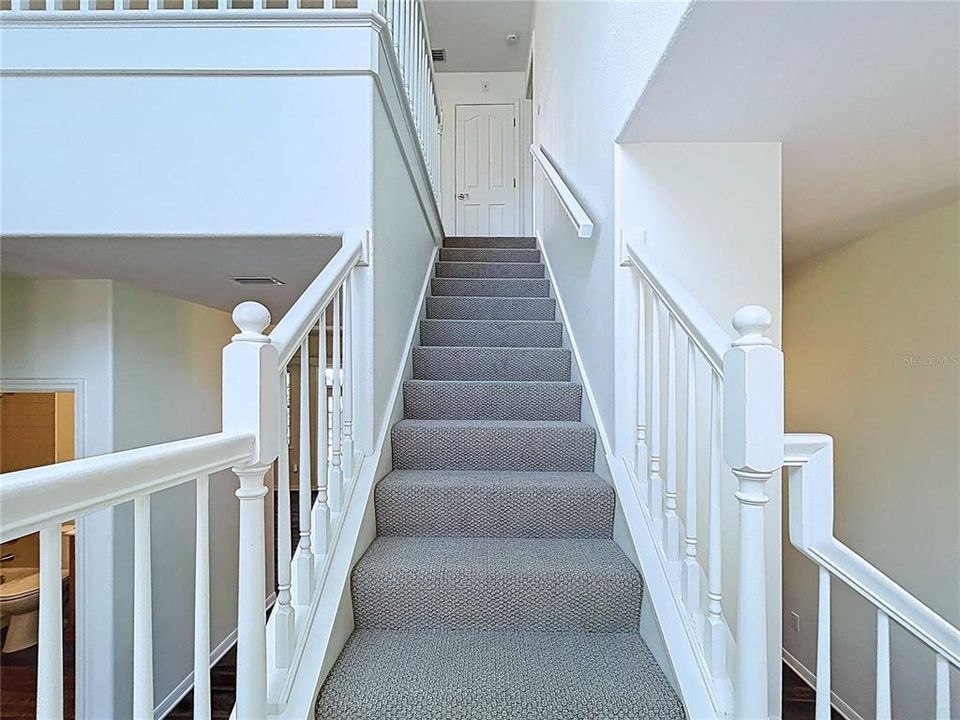 出租: $4,200 (4 贝兹, 3 浴室, 2460 平方英尺)