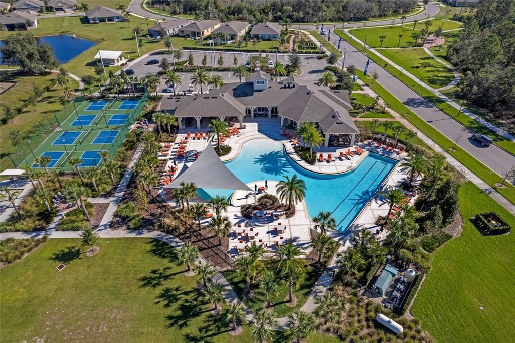 На продажу: $465,000 (4 спален, 2 ванн, 2187 Квадратных фут)