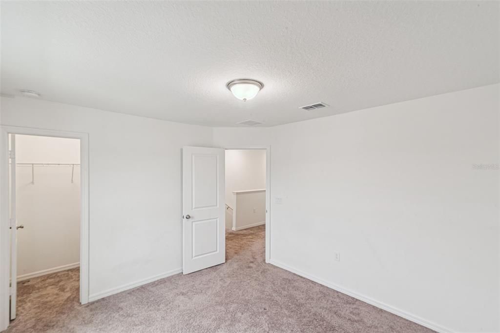 На продажу: $465,000 (4 спален, 2 ванн, 2187 Квадратных фут)