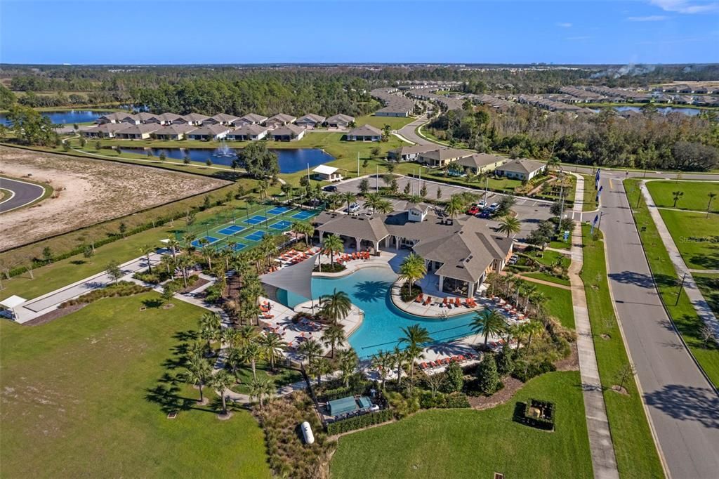 На продажу: $465,000 (4 спален, 2 ванн, 2187 Квадратных фут)