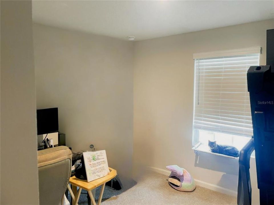 На продажу: $269,900 (3 спален, 2 ванн, 1432 Квадратных фут)