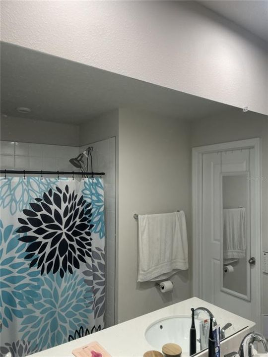 На продажу: $269,900 (3 спален, 2 ванн, 1432 Квадратных фут)