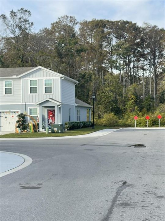 На продажу: $269,900 (3 спален, 2 ванн, 1432 Квадратных фут)