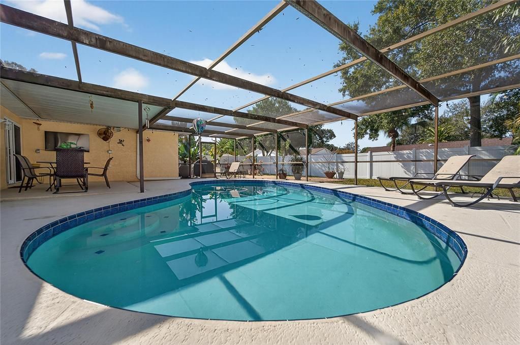 En Venta: $539,000 (3 camas, 2 baños, 1481 Pies cuadrados)