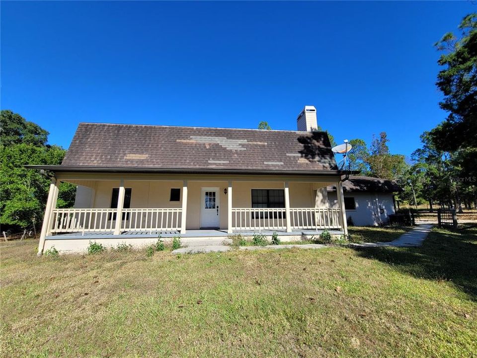 For Rent: $2,650 (4 beds, 3 baths, 1992 Square Feet)