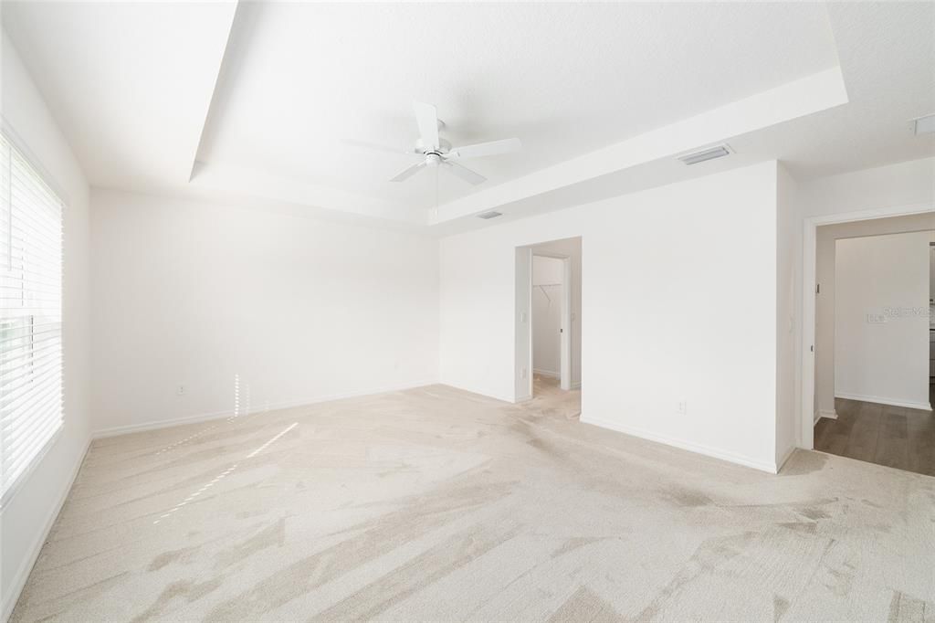 En Venta: $539,900 (3 camas, 2 baños, 1959 Pies cuadrados)