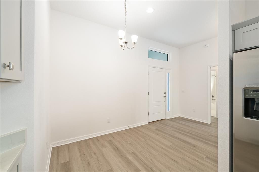 En Venta: $539,900 (3 camas, 2 baños, 1959 Pies cuadrados)