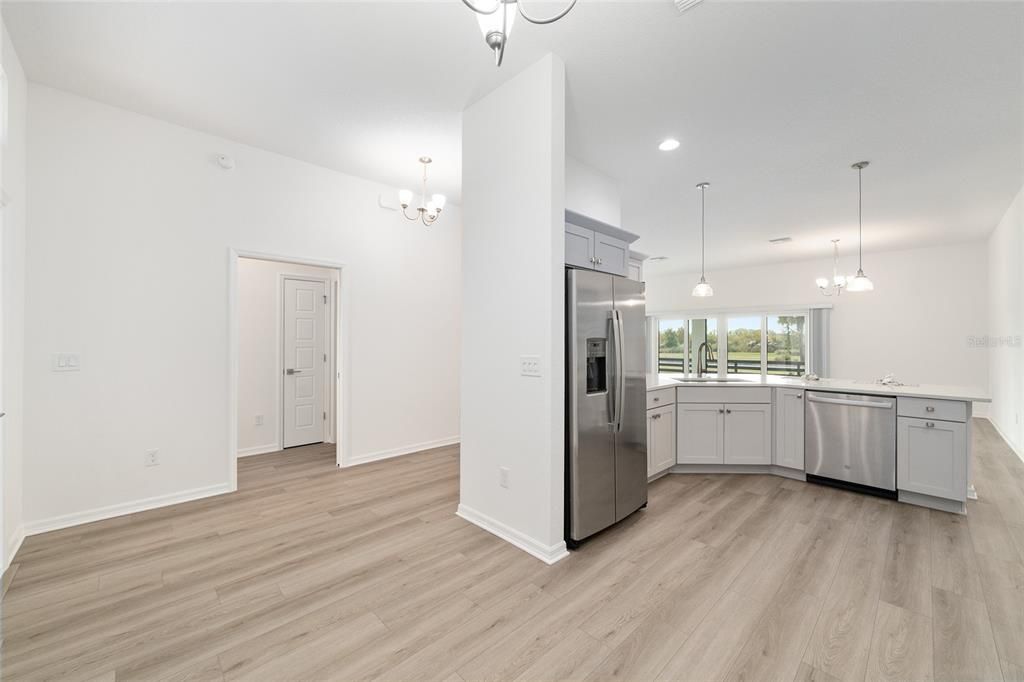 En Venta: $539,900 (3 camas, 2 baños, 1959 Pies cuadrados)