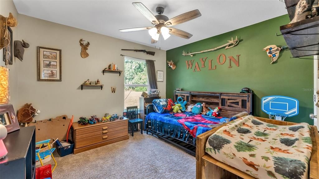 待售: $239,000 (3 贝兹, 2 浴室, 1193 平方英尺)