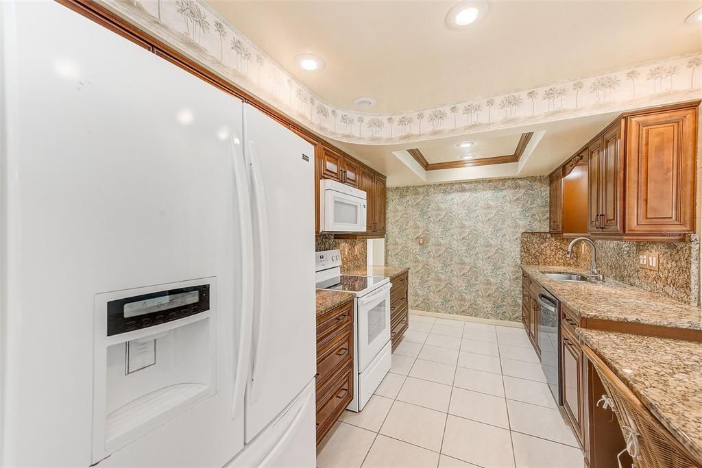 For Sale: $597,000 (3 beds, 2 baths, 1626 Square Feet)