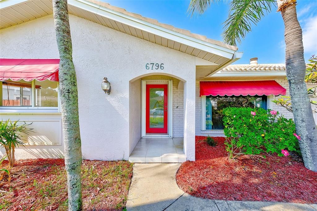 For Sale: $597,000 (3 beds, 2 baths, 1626 Square Feet)