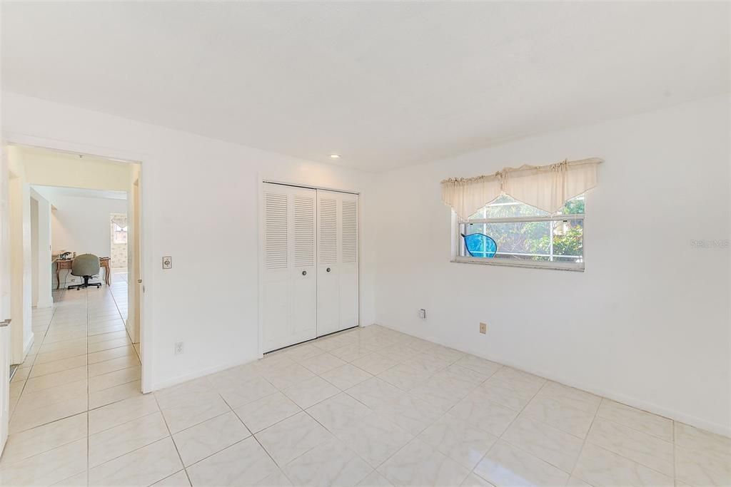 For Sale: $597,000 (3 beds, 2 baths, 1626 Square Feet)