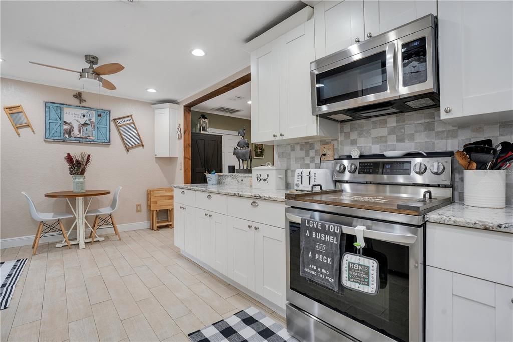 На продажу: $365,000 (3 спален, 2 ванн, 1794 Квадратных фут)