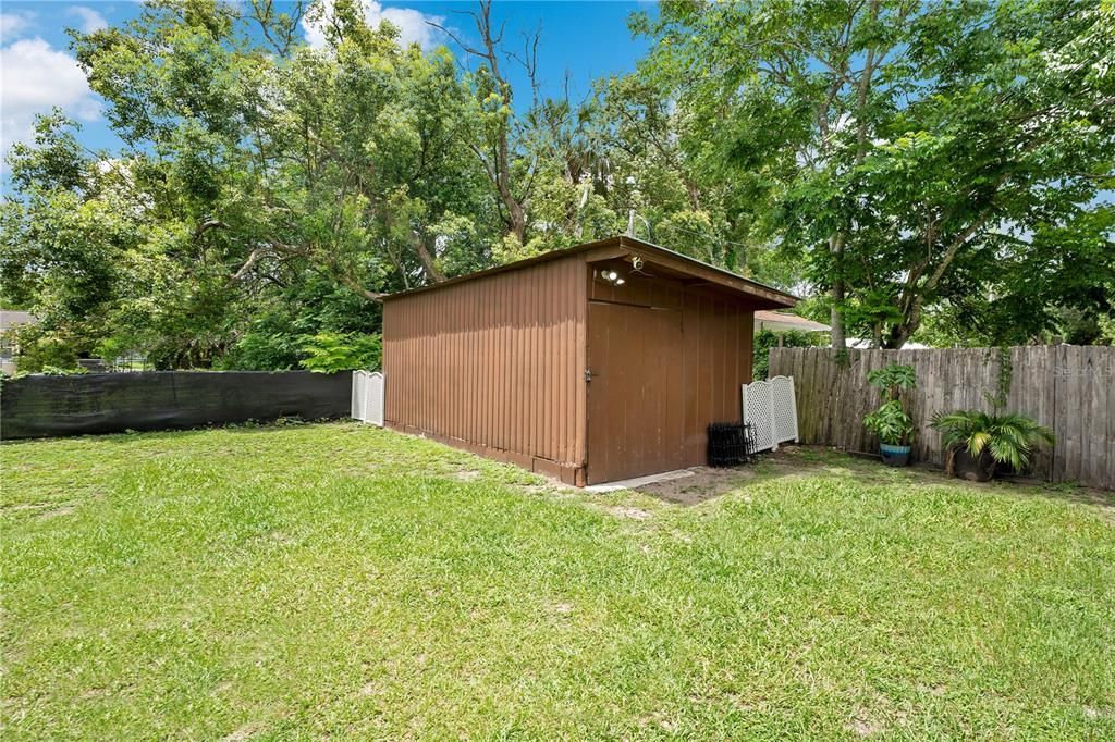 На продажу: $365,000 (3 спален, 2 ванн, 1794 Квадратных фут)